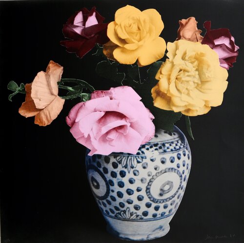 Flower Arrangement (Black) von Francesco Scavullo, Druck kaufen auf Singulart