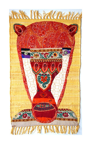 Animal, Assemblage, Urheberrecht Katharina Kretschmer di Katharina Kretschmer, Tessile in vendita su Singulart