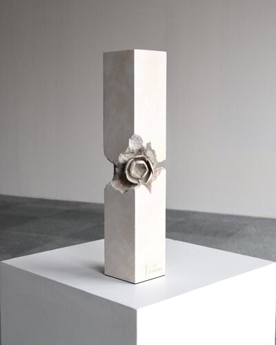 White Stone  par Jeremy Ferreira, Peinture en vente sur Singulart