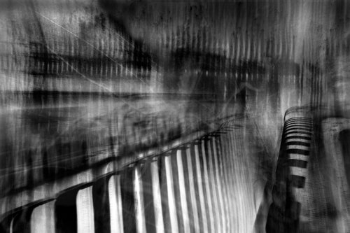 200 Years 1000 Stories 25 - Chromagenic Print by James Dean Diamond von APARTMENT HD, Fotografie kaufen auf Singulart