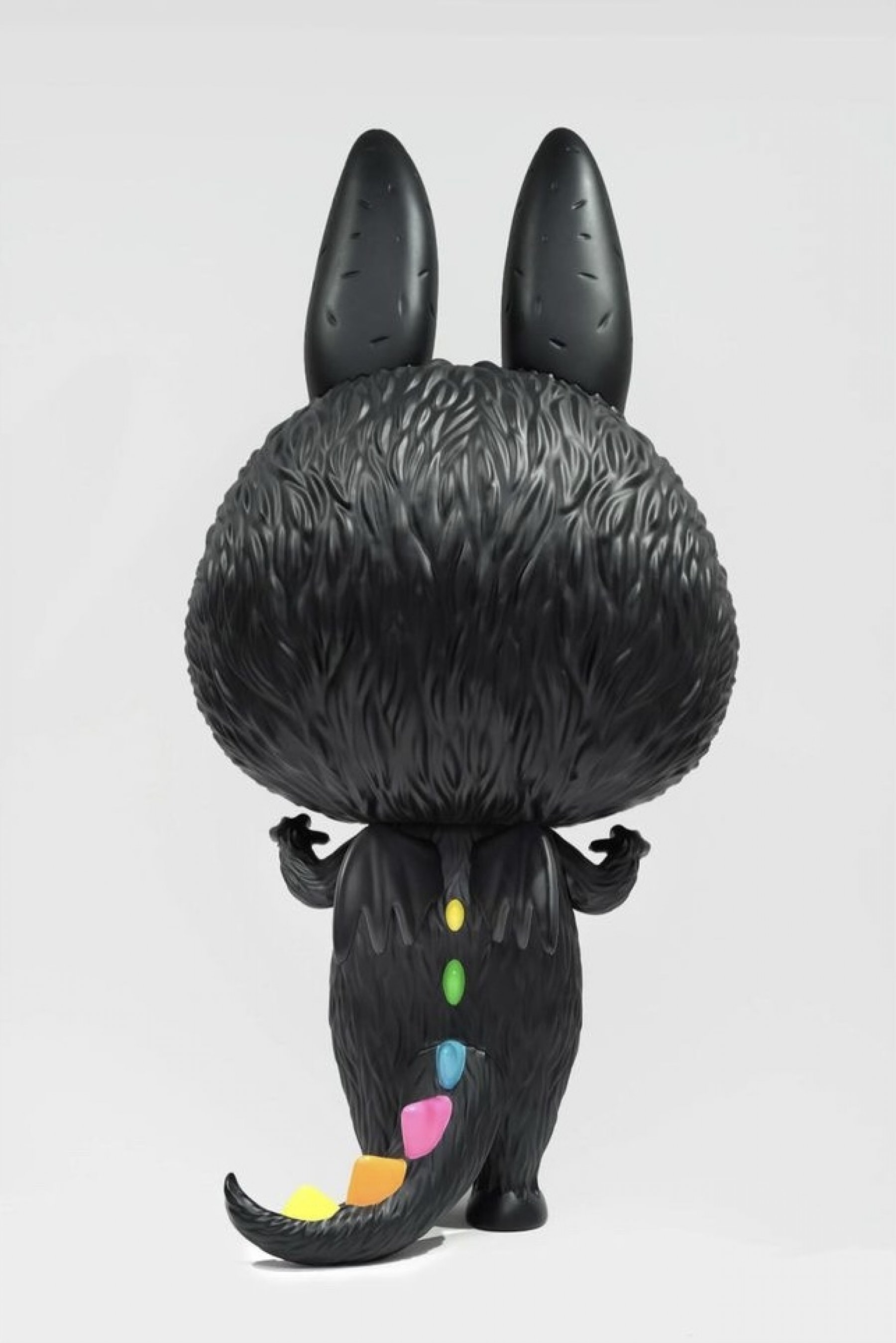 Zimomo Titan ( Labubu, The Monsters) by Kasing Lung (2024