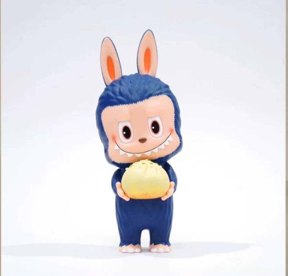 小物 labubu baba Kasing Lung - Baba, Have a Seat Labubu The Monsters (Beige
