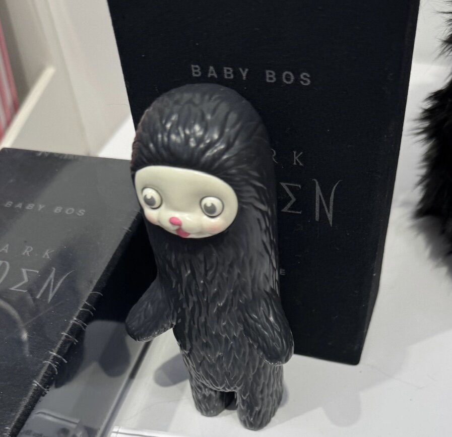 Baby Bos (Bistre, Black) by Mark Ryden (2022) : Sculpture