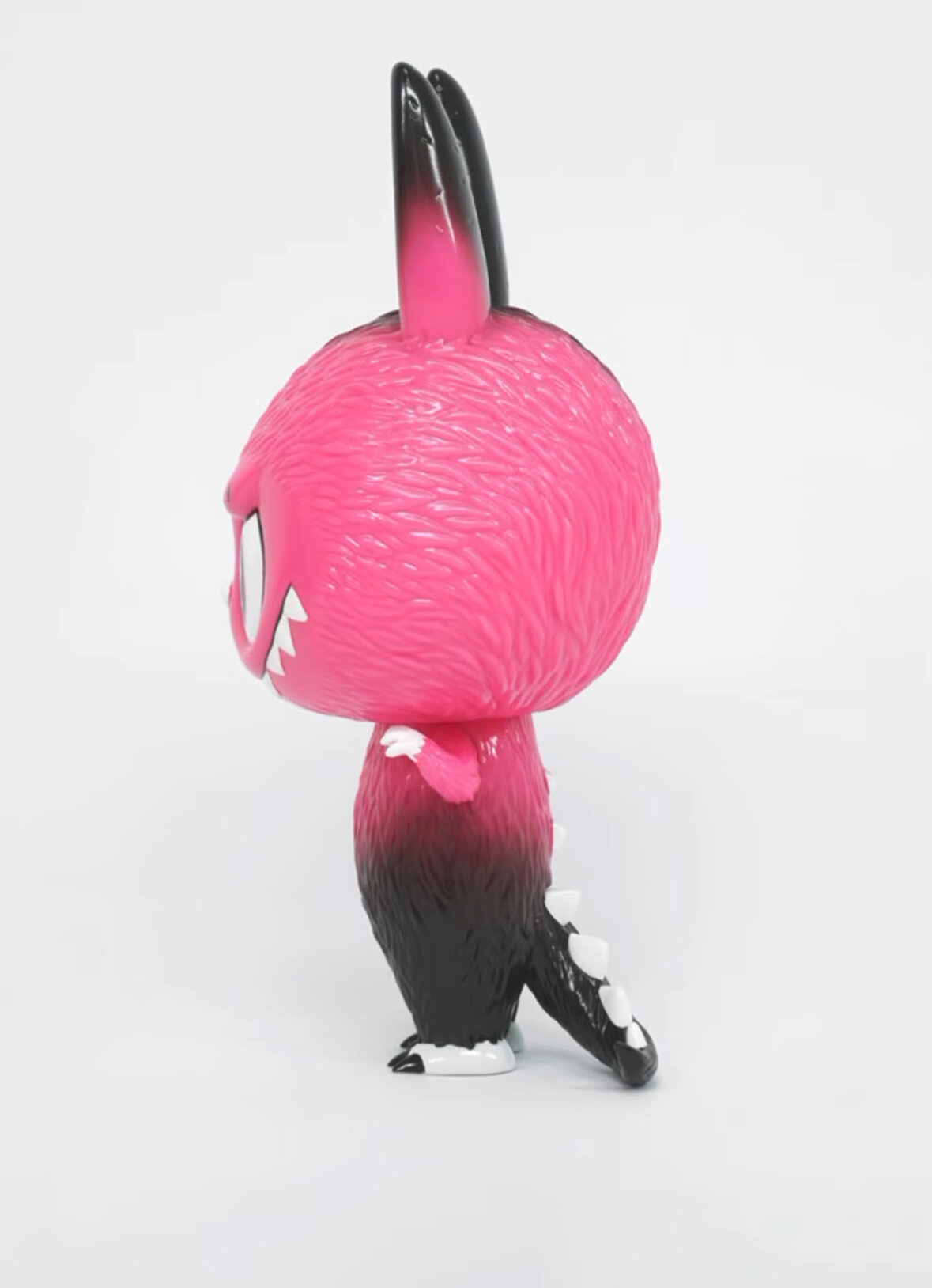 a*˙様 Zimomo ジモモ ピンク Labubu Zimomo Zent ( labubu) by Kasing Lung (2025) : Sculpture