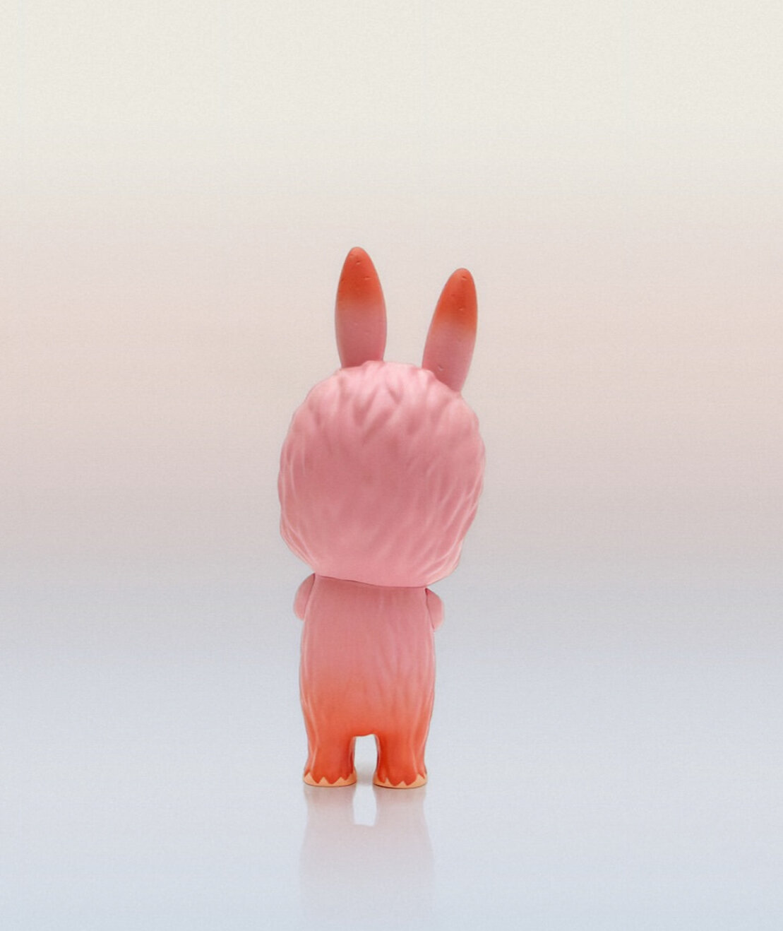 LABUBU BOOTS フィギュア ピンク Labubu ( ppaper) by Kasing Lung (2025) : Sculpture Plastic