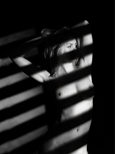 Schattenpoesie #07 van Karlheinz Wachsenegger, Fotografie te koop op Singulart