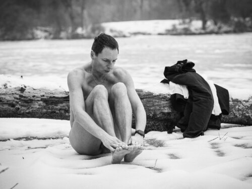 Cold Resolve - Exposure - Triptychon I by Karlheinz Wachsenegger, 사진 for Sale on Singulart