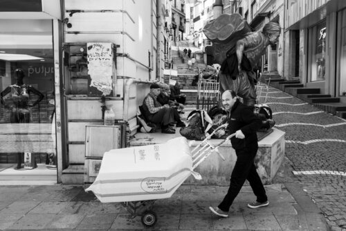 Loads by Nicolas "Clint" Drapier, 사진 for Sale on Singulart