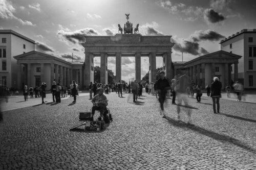 Brandenburg Ghosts by Nicolas "Clint" Drapier, 写真 for Sale on Singulart