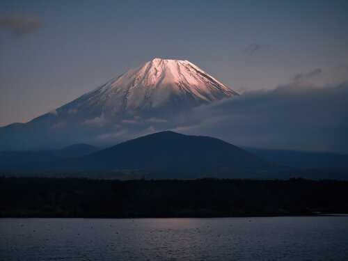 Magical Fuji colors von Fabio Accorrà, Fotografie kaufen auf Singulart