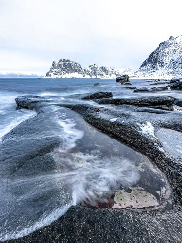 Mysterious Vortices par Fabio Accorrà, Photographie en vente sur Singulart