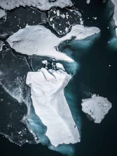 Ice puzzle by Fabio Accorrà, Photography for Sale on Singulart