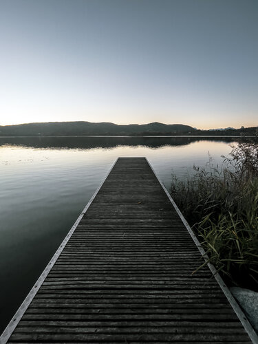 On the lake de Fabio Accorrà, Fotografía a la venta en Singulart