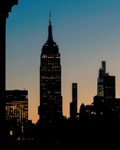 The sunrise in Manhattan von Fabio Accorrà, Fotografie kaufen auf Singulart