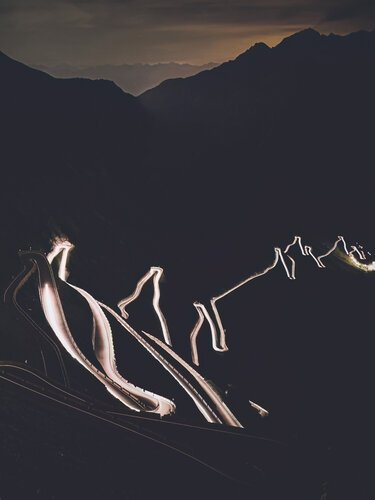 The lights pass von Fabio Accorrà, Fotografie kaufen auf Singulart