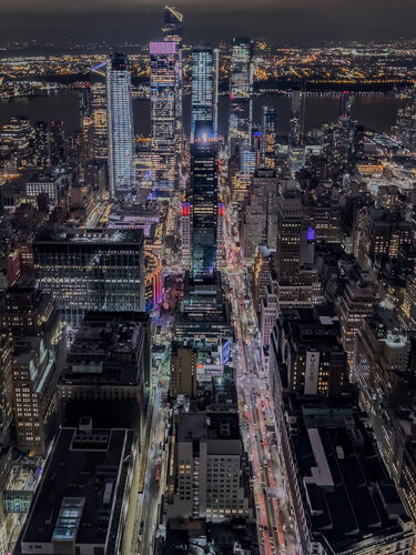 Lights in Manhattan by Fabio Accorrà, Photography for Sale on Singulart