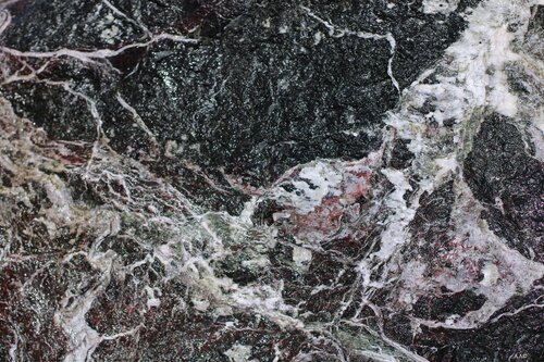Disegno su roccia. van Alessandro Christian Alfonzo, Fotografie te koop op Singulart