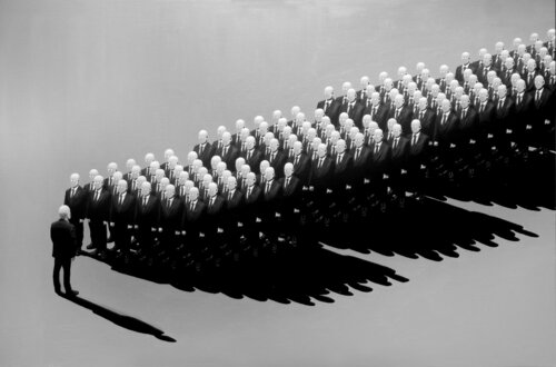 Tyranny of the majority di Jungwan Chae, Pittura in vendita su Singulart