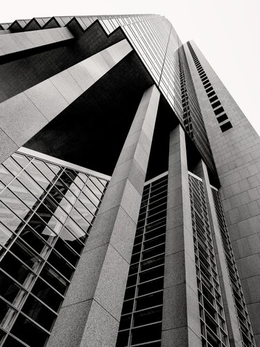 Beneath the Tower von Brandon LeValley, Fotografie kaufen auf Singulart