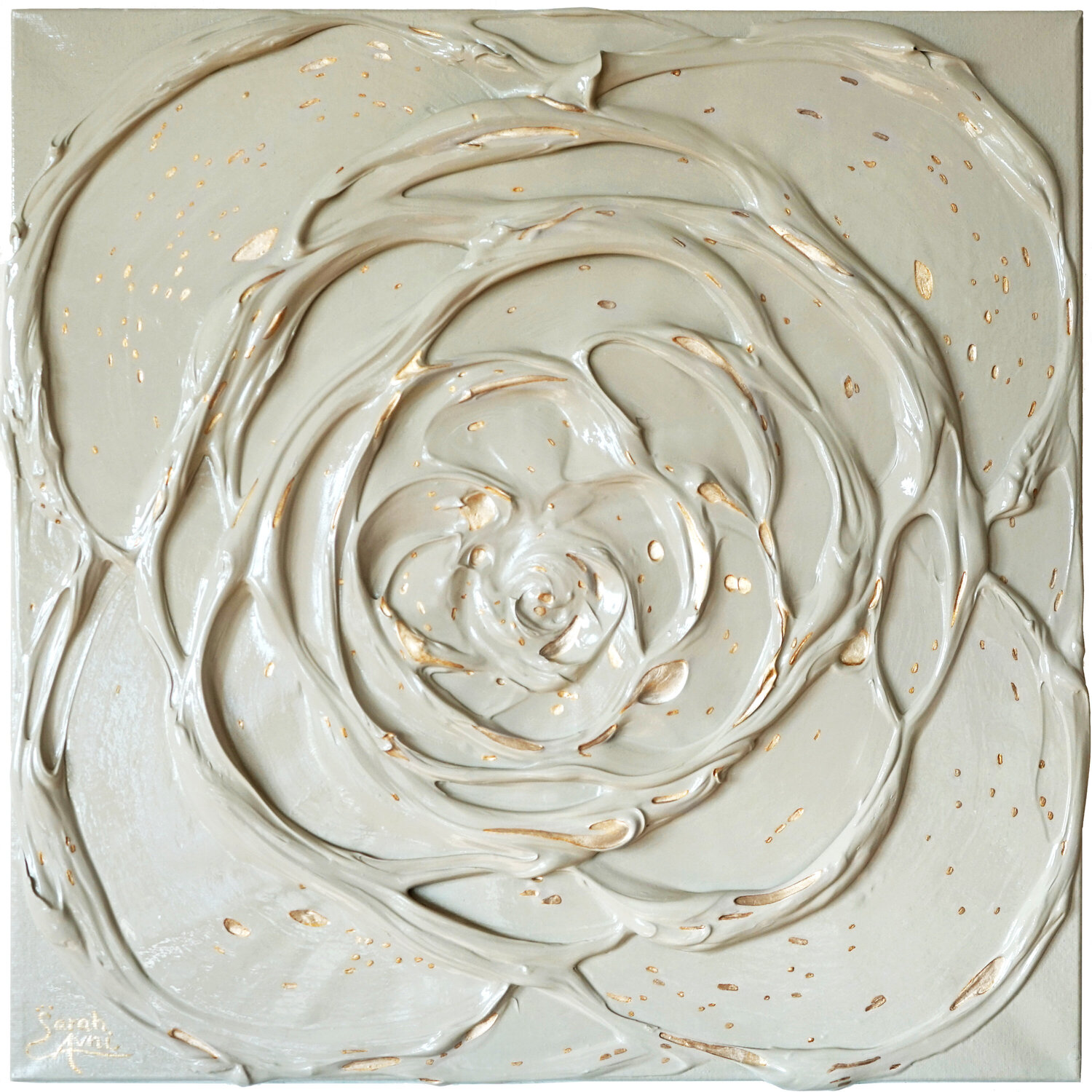 Little Greige Rose with a Touch of Silver I. Sarah I. Avni Originalgemälde zu verkaufen