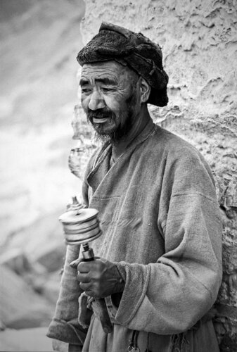 The prayer wheel van Olivier Schram, Fotografie te koop op Singulart