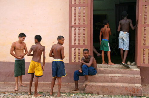 Cuban youth by Olivier Schram, Photography for Sale on Singulart