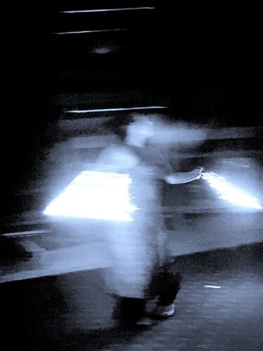 ROMANÈS 22 par Marc Feld, Photographie en vente sur Singulart