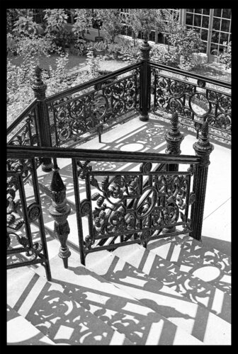 Treppe am Schweriner Schloss von Folker Reinhold Peter Pritsch, Fotografie kaufen auf Singulart