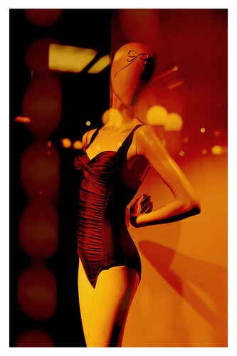 Am Kurfürstendamm par Folker Reinhold Peter Pritsch, Photographie en vente sur Singulart