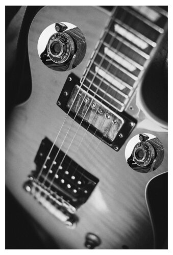 Gitarre von Folker Reinhold Peter Pritsch, Digital kaufen auf Singulart