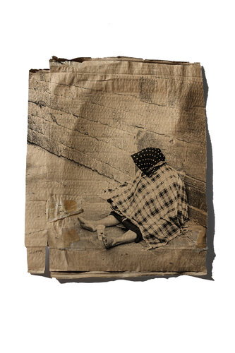 Cardboard 5 von Kazanovsky, Fotografie kaufen auf Singulart