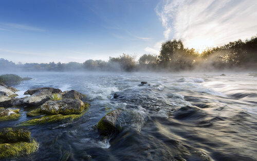A Сool Autumn Morning On The River di Michael Lesiv, Fotografia in vendita su Singulart