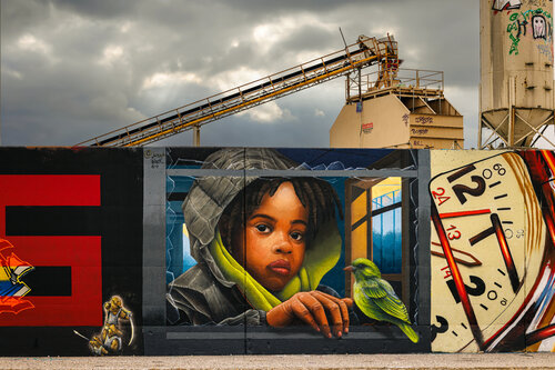 The Child - Urban Grafitti by Robert Niemeier, 사진 for Sale on Singulart