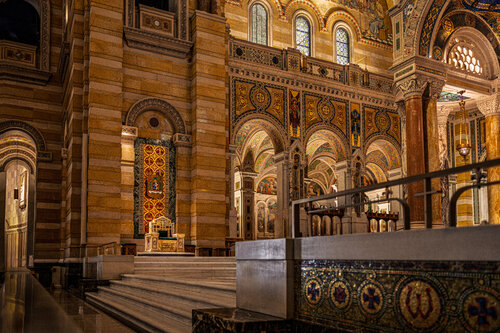 Throne of Light and Stone di Robert Niemeier, Fotografia in vendita su Singulart