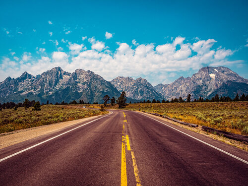Teton Road – Into the Grand Tetons, Wyoming von Robert Niemeier, Fotografie kaufen auf Singulart