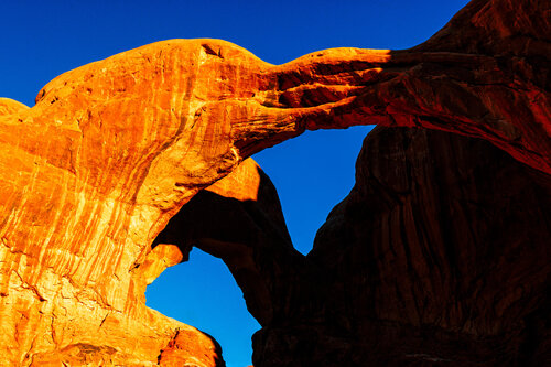 Arches Geometry, Orange and Blue van Robert Niemeier, Fotografie te koop op Singulart