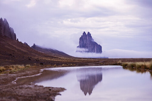 Shiprock in the Fog di Robert Niemeier, Fotografia in vendita su Singulart