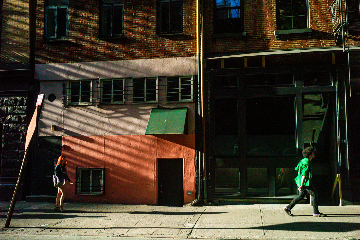 Walking with distance Chervine