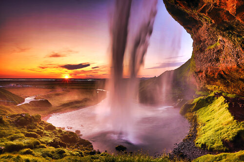 Behind the Wall of Dreams di Cezary Filew, Fotografia in vendita su Singulart