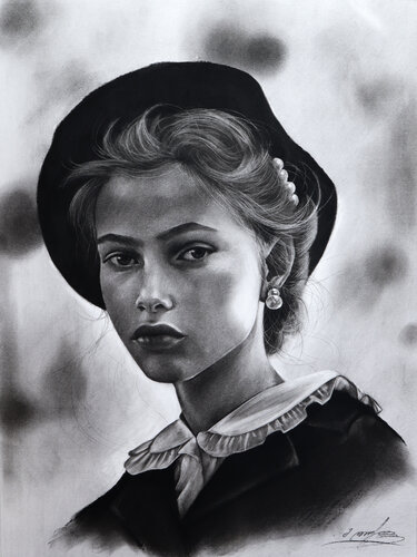 Woman Portrait No.27 di Mariam Darchiashvili, Disegno in vendita su Singulart