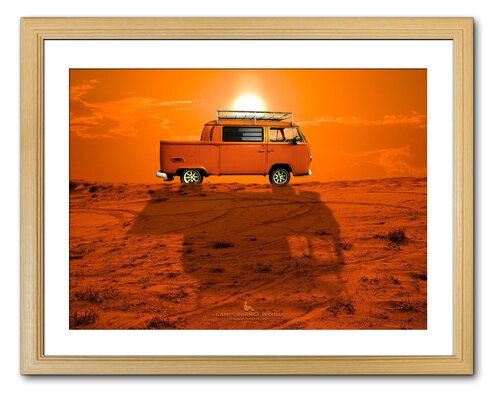 ORANGE PICKUPTRAC by Takao Sakagami, 사진 for Sale on Singulart