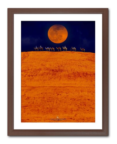 ORANGE JOURNEY by Takao Sakagami, 사진 for Sale on Singulart