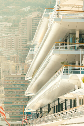 Grace, Monaco 2023 di KAIRO – Daniel Smith, Fotografia in vendita su Singulart