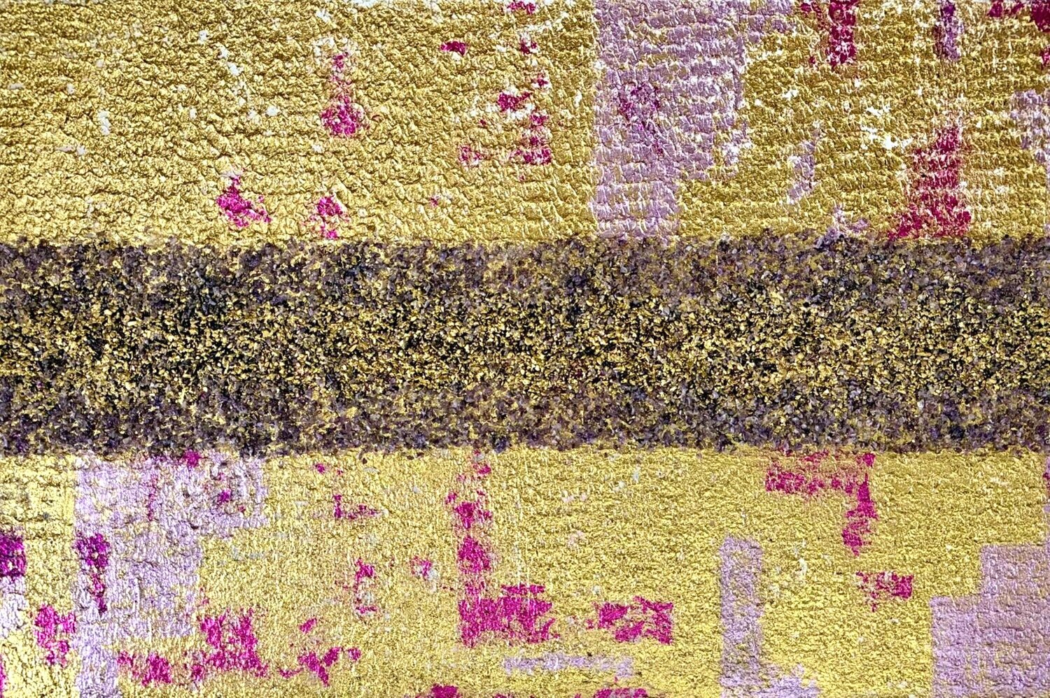 Amethyst Shards in Gold Shimmer Joyce Tan Originalgemälde zu verkaufen