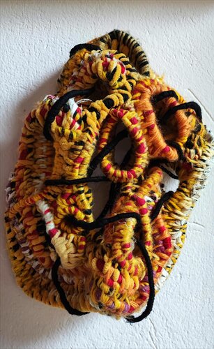 Entrecruces von Luz Angela Medina, Textil kaufen auf Singulart