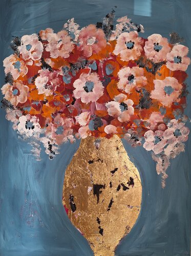 Goldene Vase mit Blumen van Vinja Bergmann, Schilderij te koop op Singulart