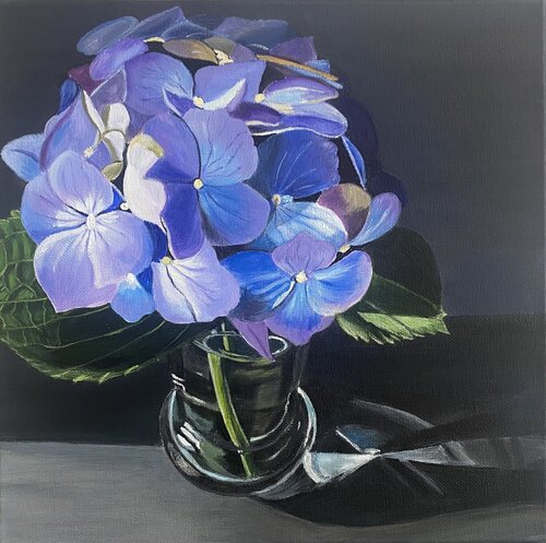 Evening Hydrangea van Alexandra Martakova, Schilderij te koop op Singulart