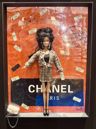 Pop art Barbie en Chanel, mode Luxe! van RAPH, Andere media te koop op Singulart