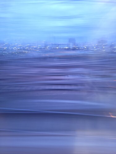 Bleu en ville by JCAGOLL, Photography for Sale on Singulart