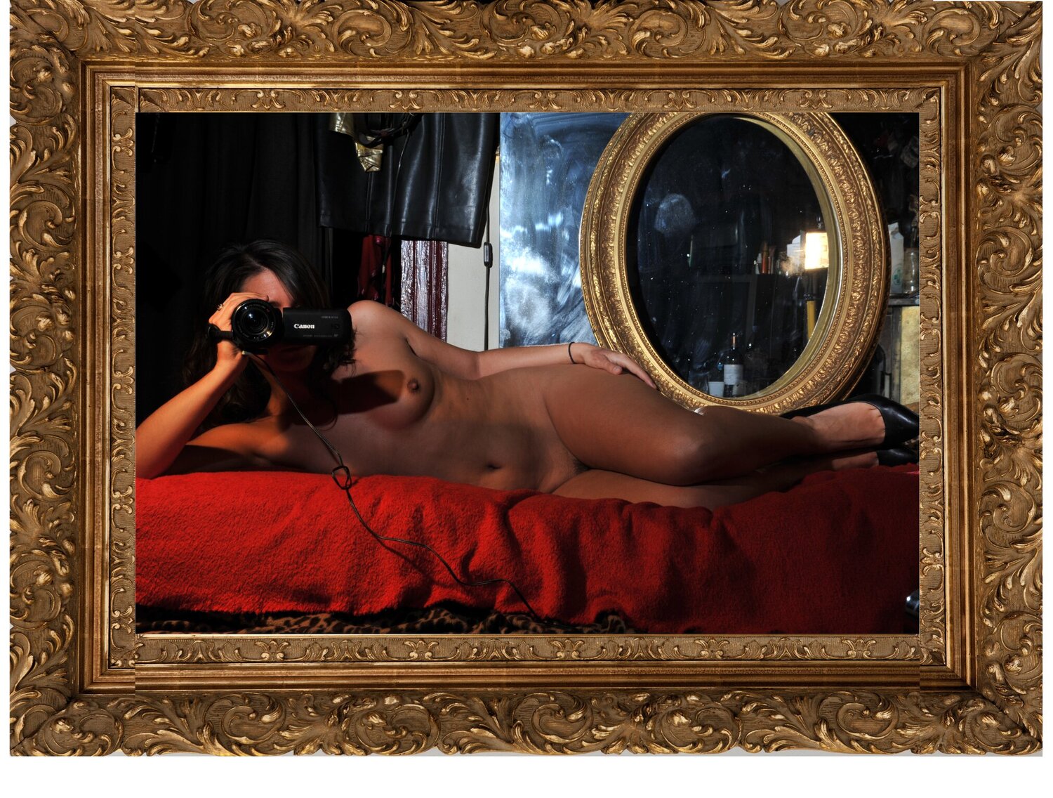 Serie Modèle à la caméra Deborah de Robertis Fotografie zu verkaufen